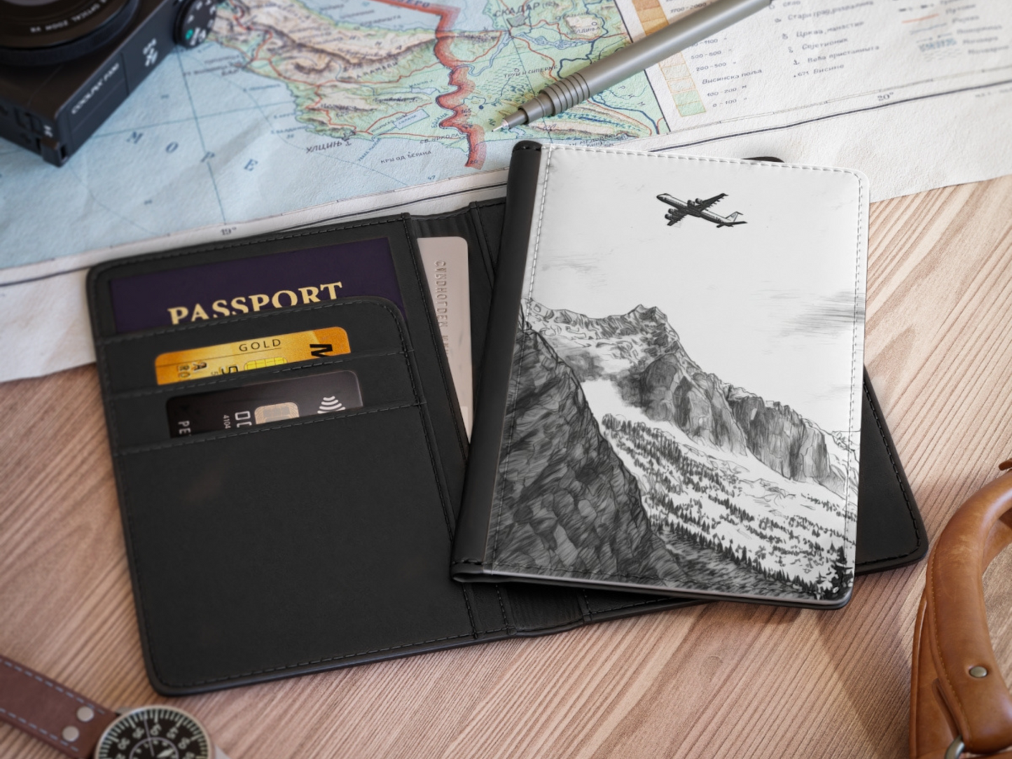 Explorasketch Nomadic Passport Cover